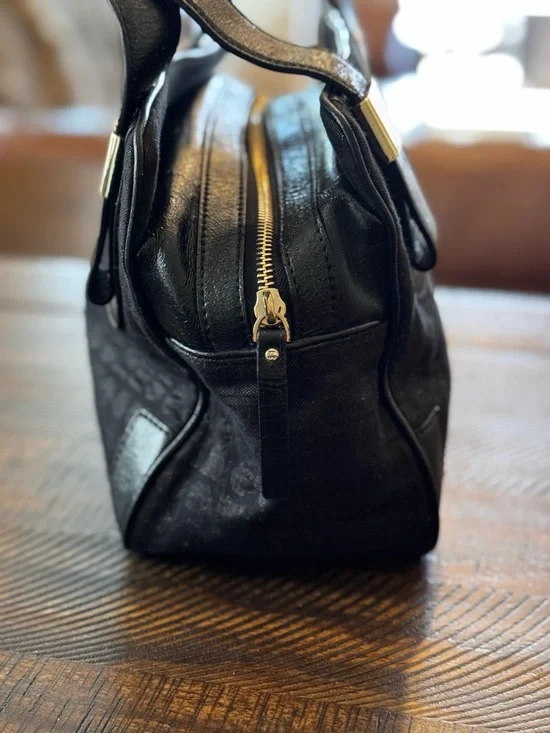 Kate Spade Jacquard &
Leather Shoulder Bag with Structured Designed preloved ❤️ - Picture 5 of 17